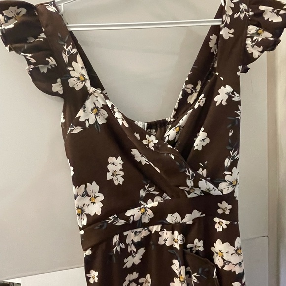 Beautiful floral dress for summer events - Picture 6 of 6